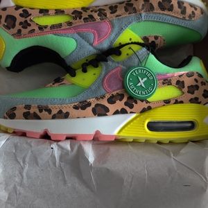 Nike Air Max 90LX
